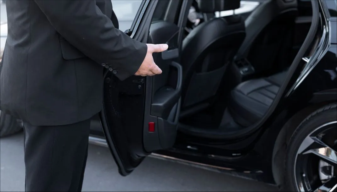 exemplary-chauffeurs-bx-img